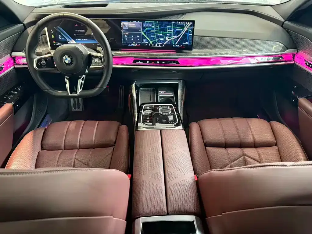 BMW 7 Series — фото 10