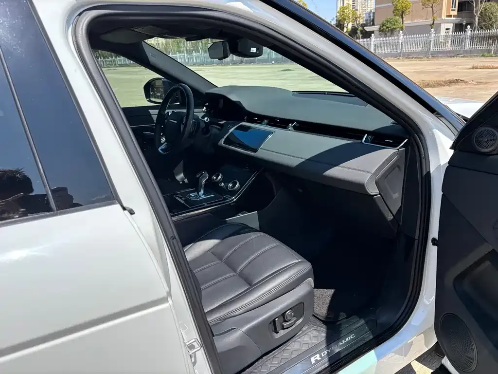Land Rover Evoque — фото 8