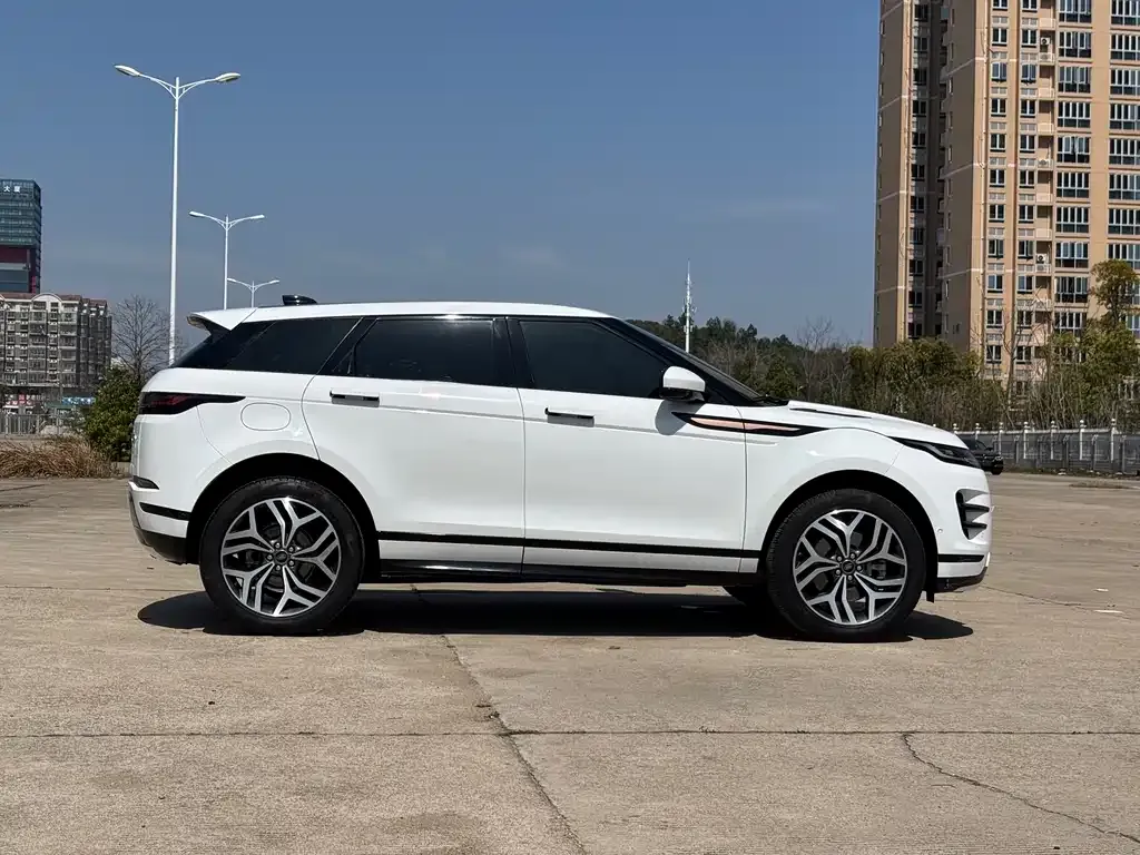 Land Rover Evoque — фото 4