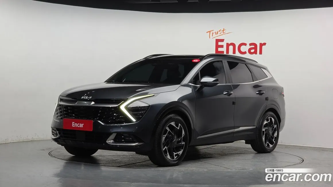 Kia Sportage — фото 1