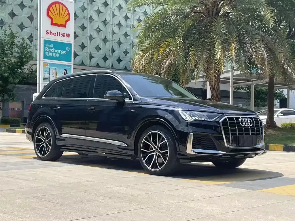 Audi Q7 — фото 3