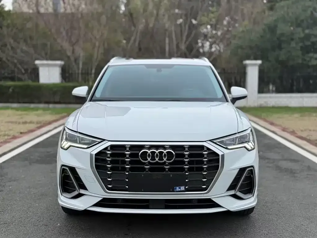 Audi Q3 — фото 5