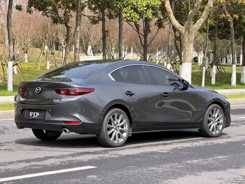Mazda 3 Axela — фото 7