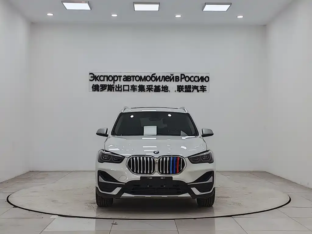 BMW X1 — фото 4