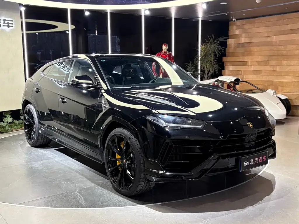 Lamborghini Urus — фото 5