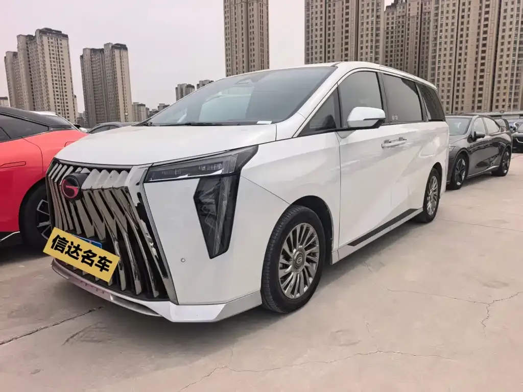 GAC Motor Trumpchi M8 — фото 1