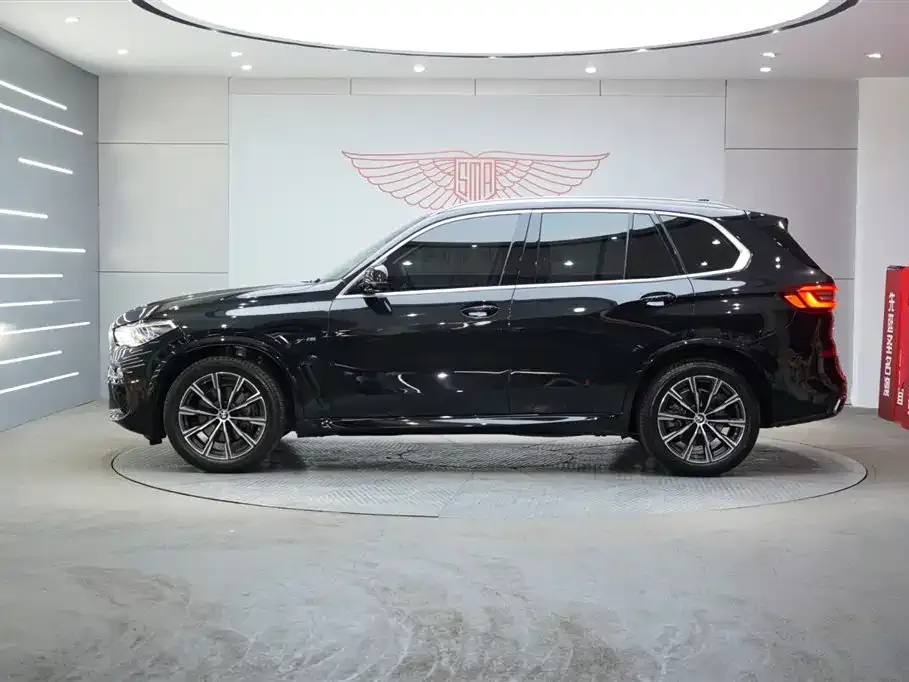 BMW X5 (Import) — фото 8