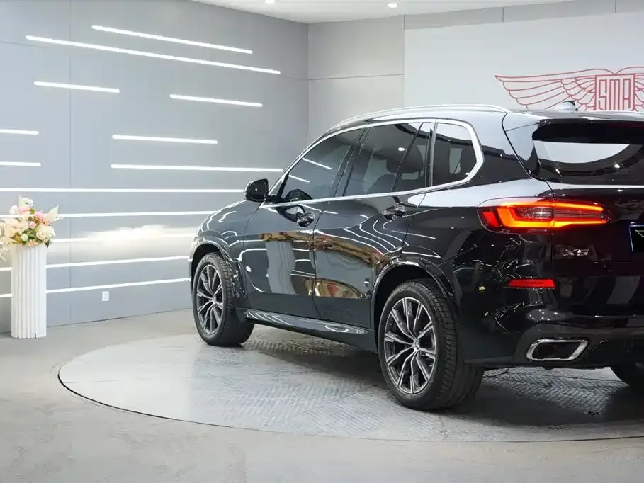 BMW X5 (Import) — фото 10