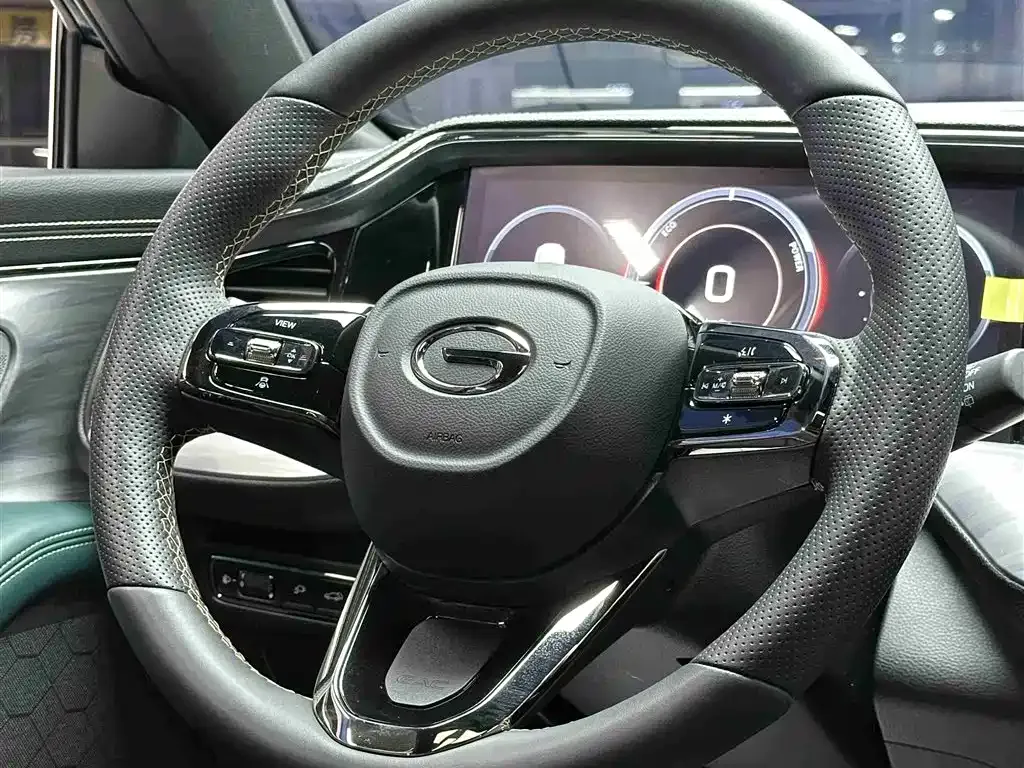 GAC Motor Trumpchi ES9 — фото 10