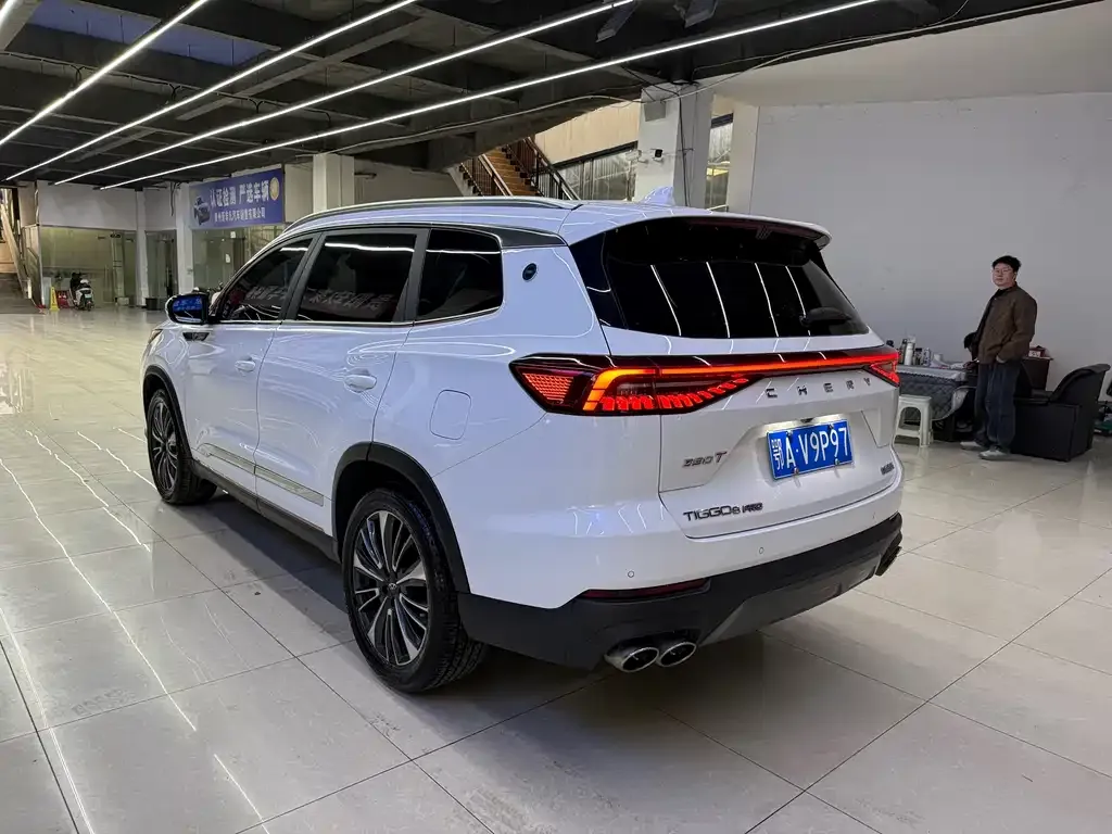 Chery Tiggo 8 PRO — фото 10