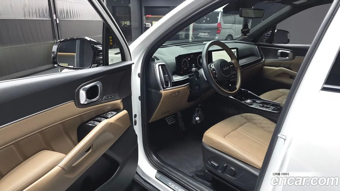 Kia Sorento — фото 5