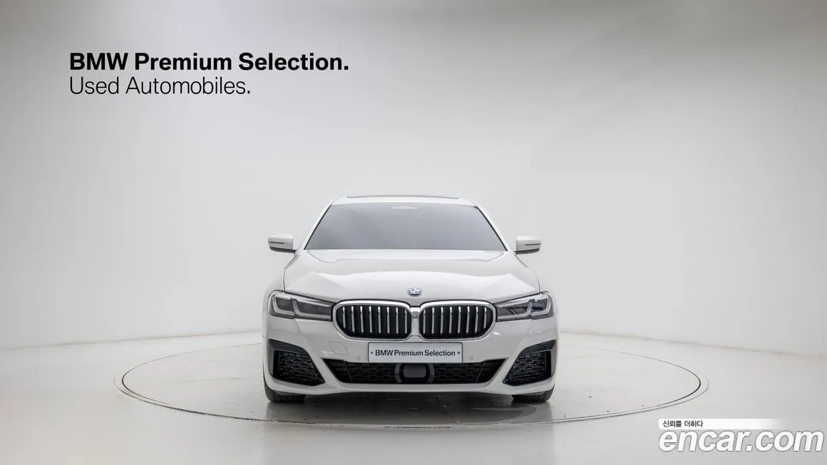 BMW 5-Series — фото 1