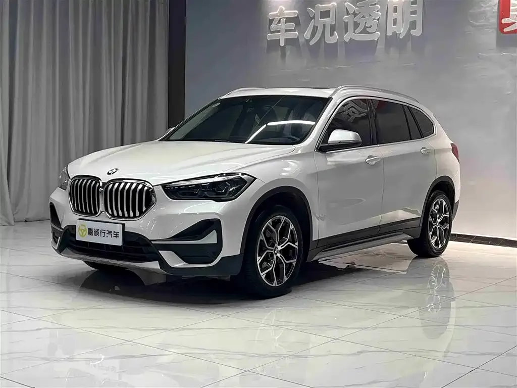 BMW X1 — фото 4