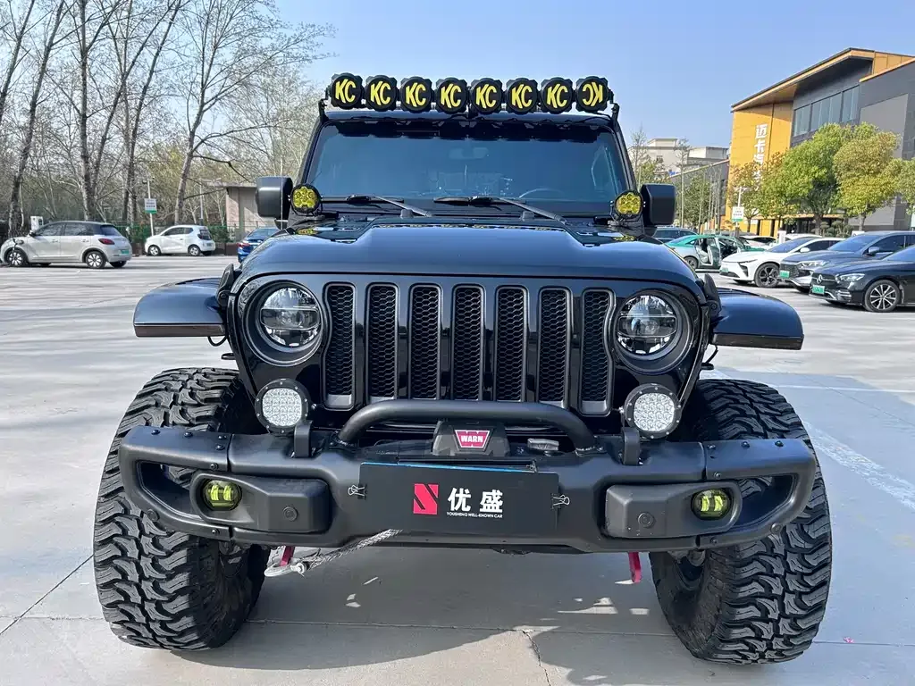 Jeep Wrangler — фото 3