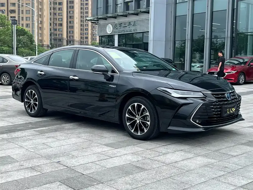 Toyota Avalon — фото 5