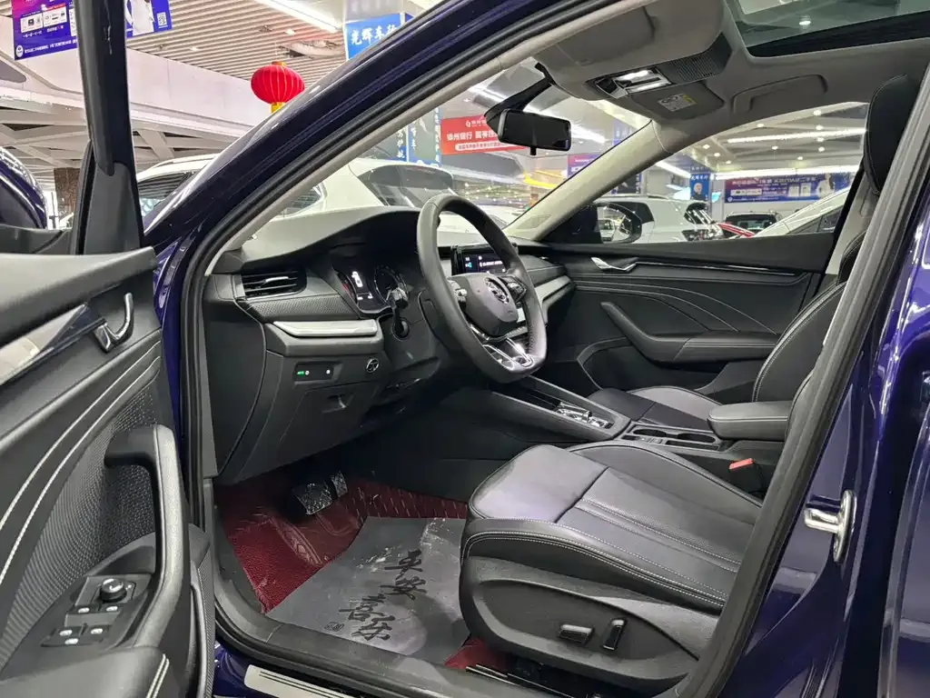 Skoda Octavia — фото 10