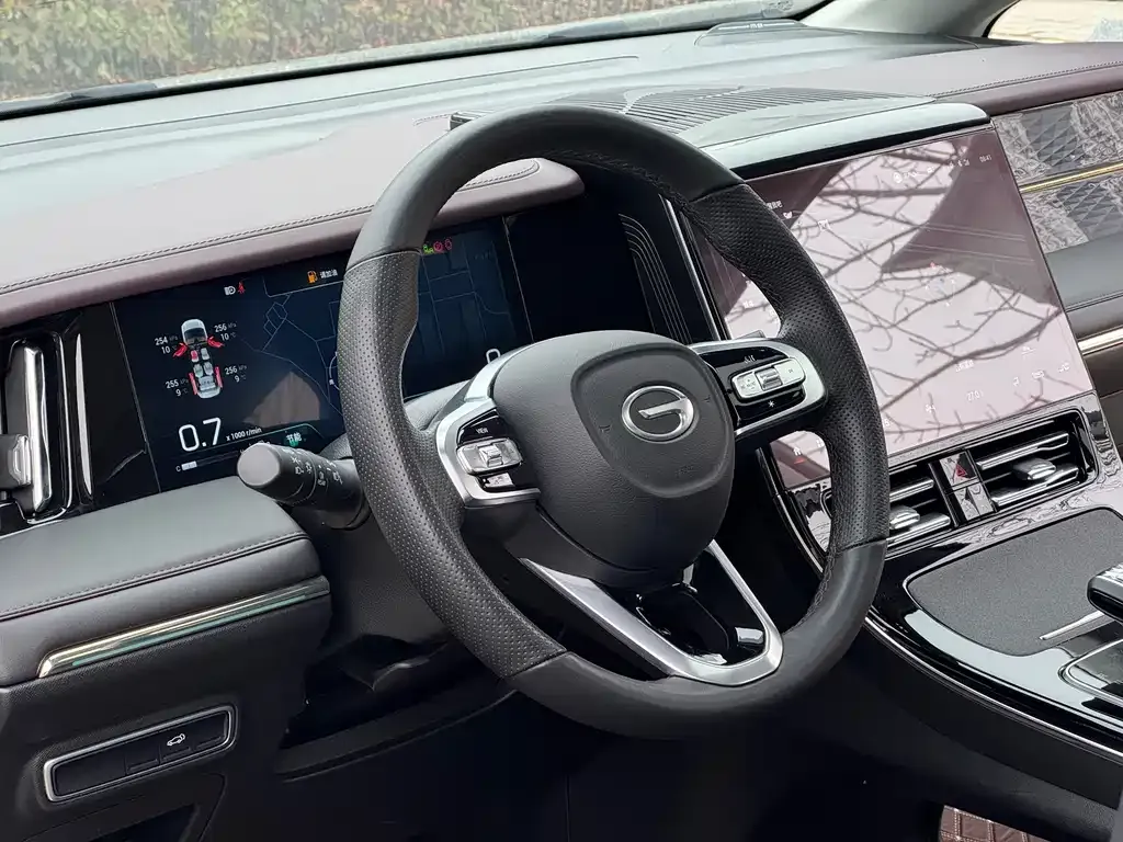 GAC Motor Trumpchi M8 — фото 10