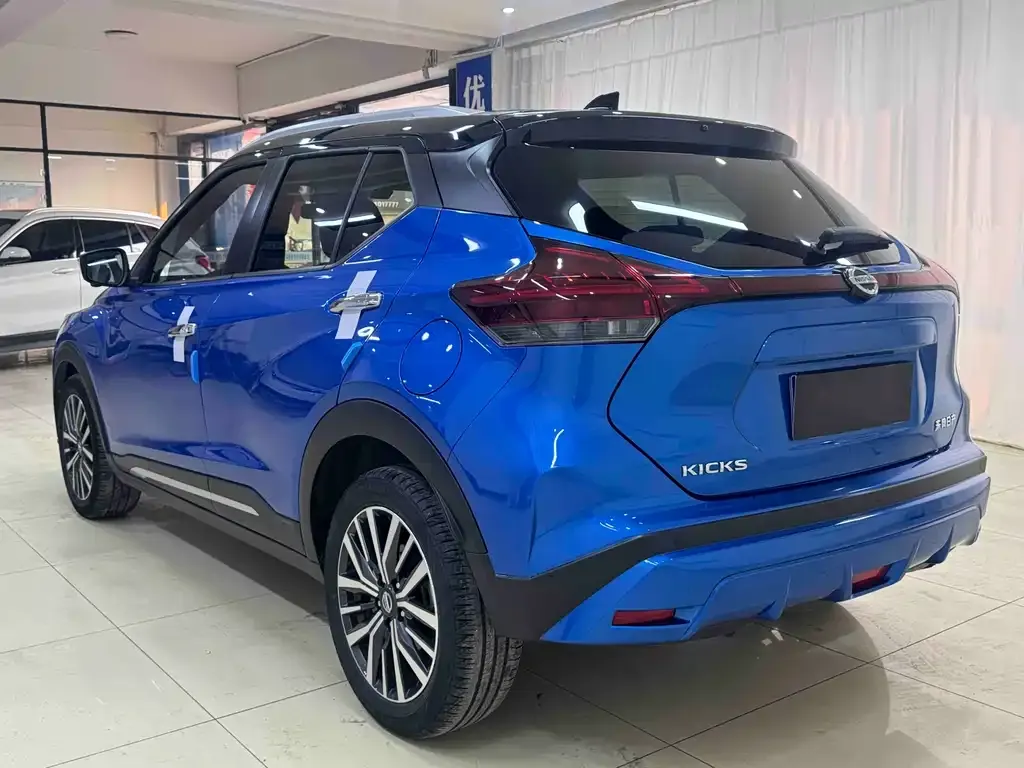 Nissan Kicks — фото 3