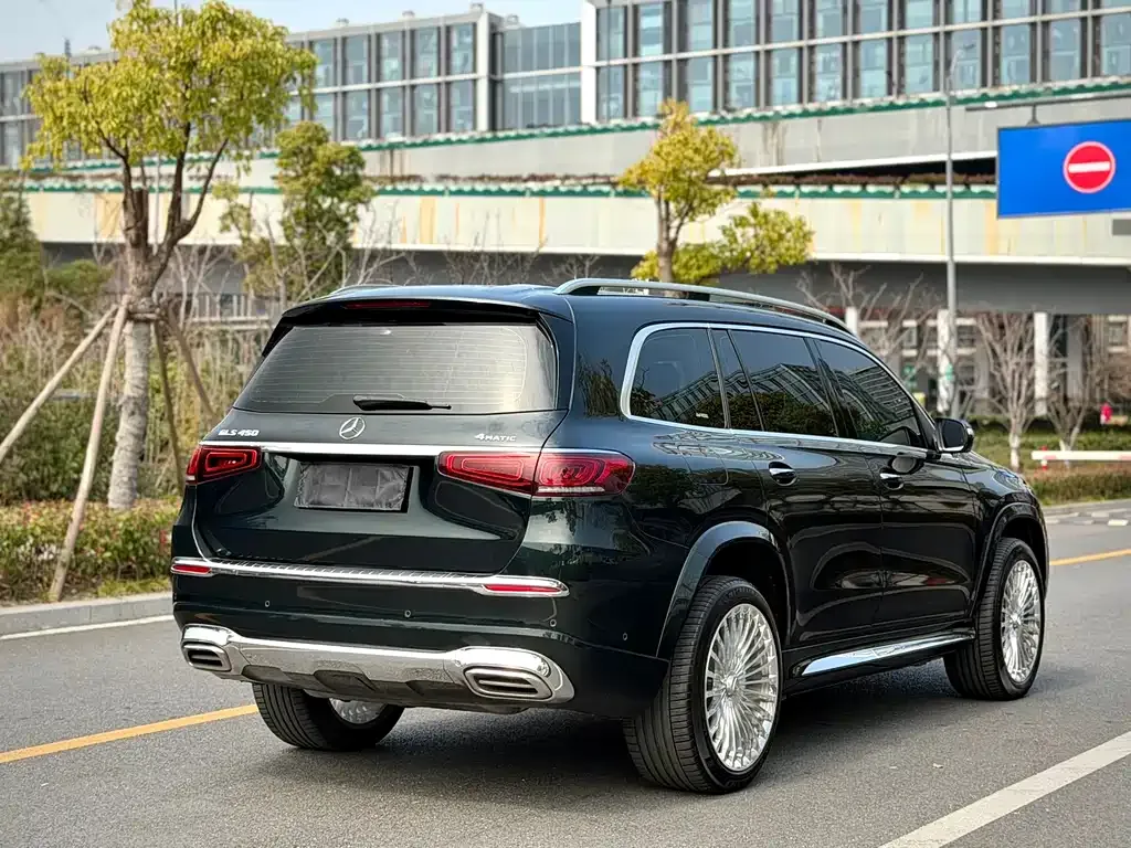 Mercedes-Benz GLS — фото 10