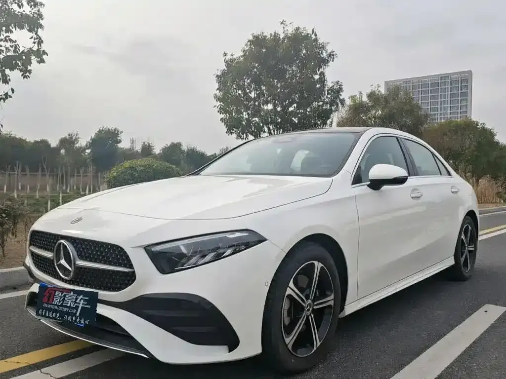 Mercedes-Benz A-Class — фото 1