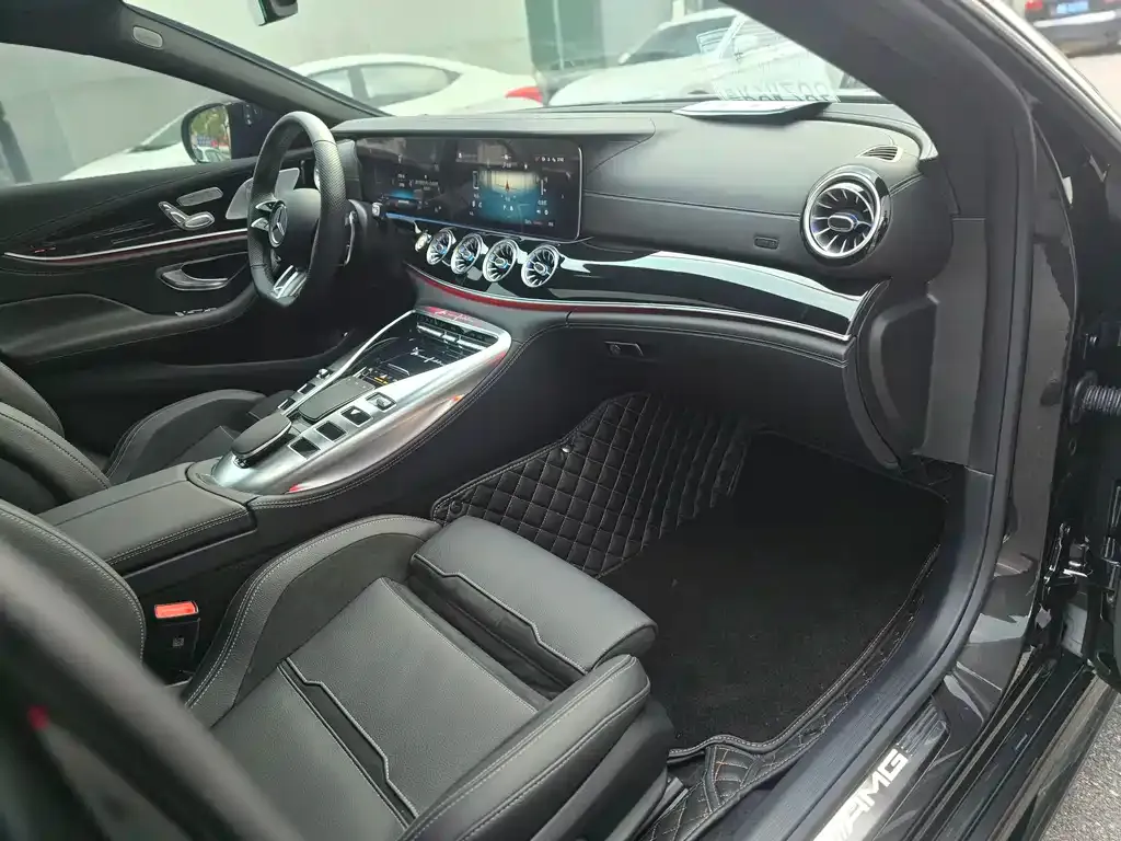 Mercedes-Benz AMG GT — фото 5