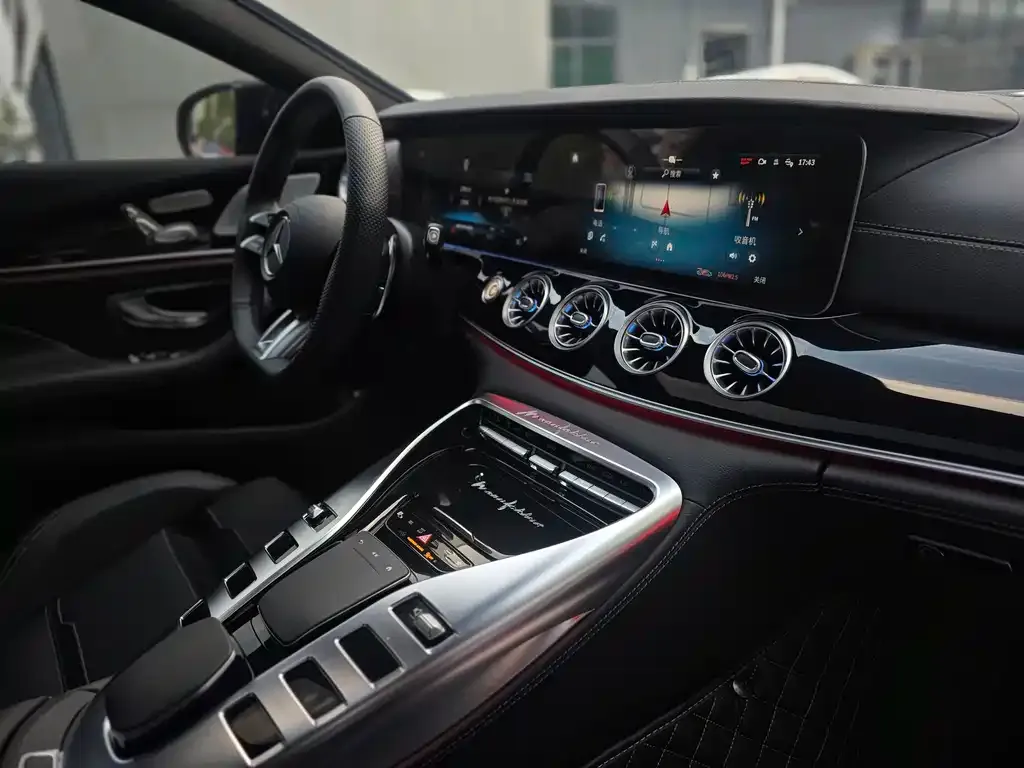 Mercedes-Benz AMG GT — фото 6