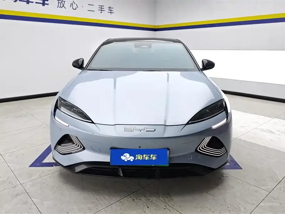 BYD Seal — фото 6