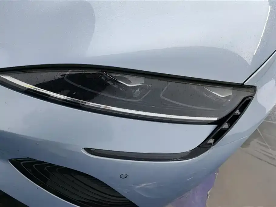 BYD Seal — фото 2