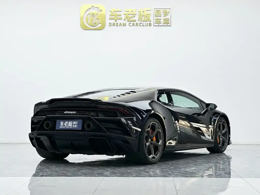 Lamborghini Huracan — фото 10