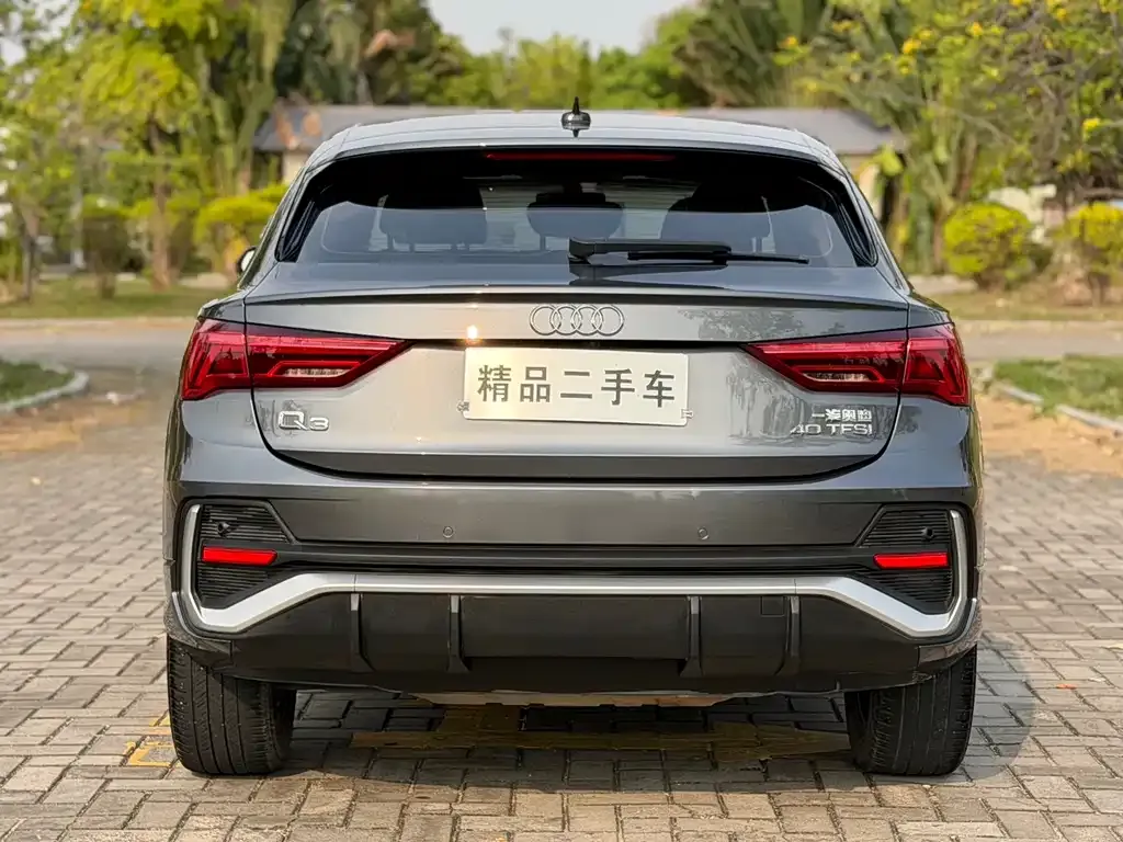 Audi Q3 Sportback — фото 4