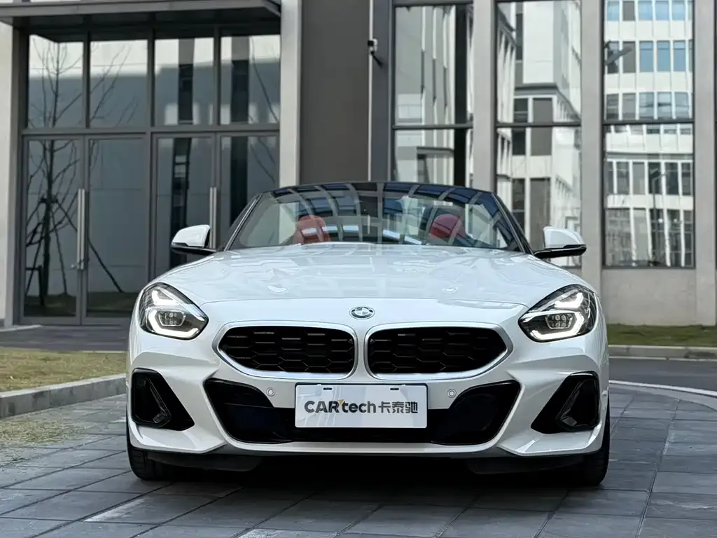 BMW Z4 — фото 9