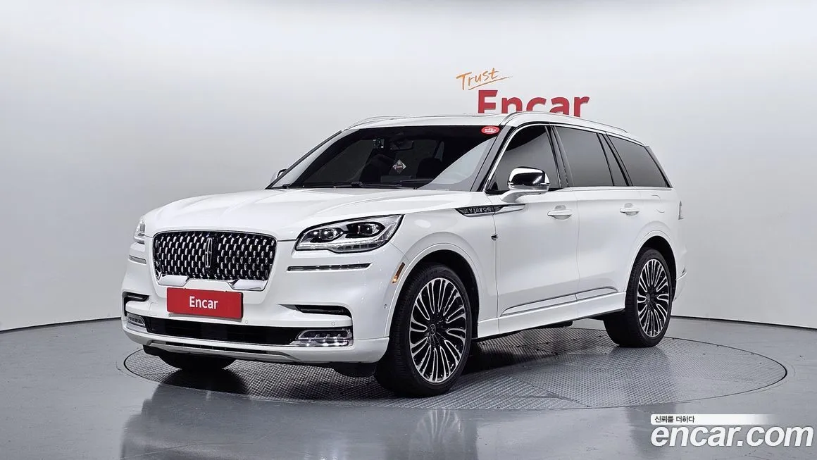 Lincoln Aviator — фото 1