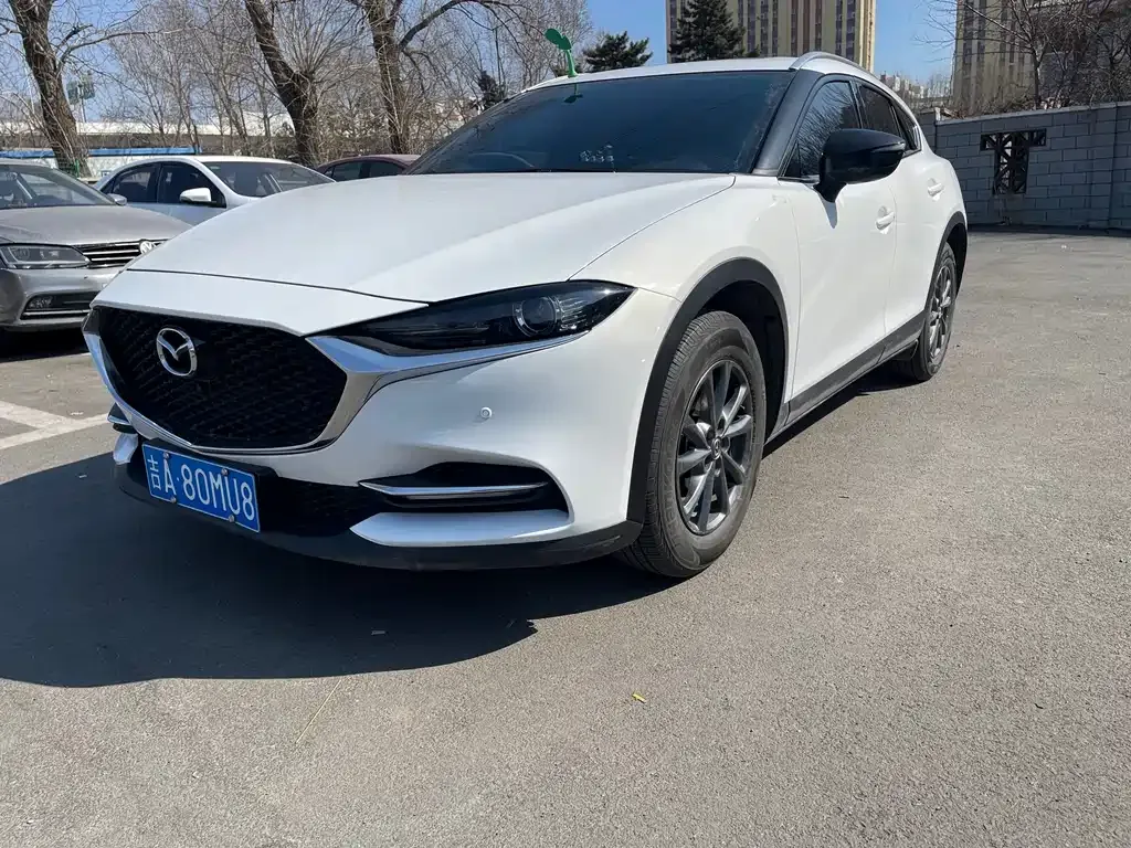 Mazda CX-4 — фото 1