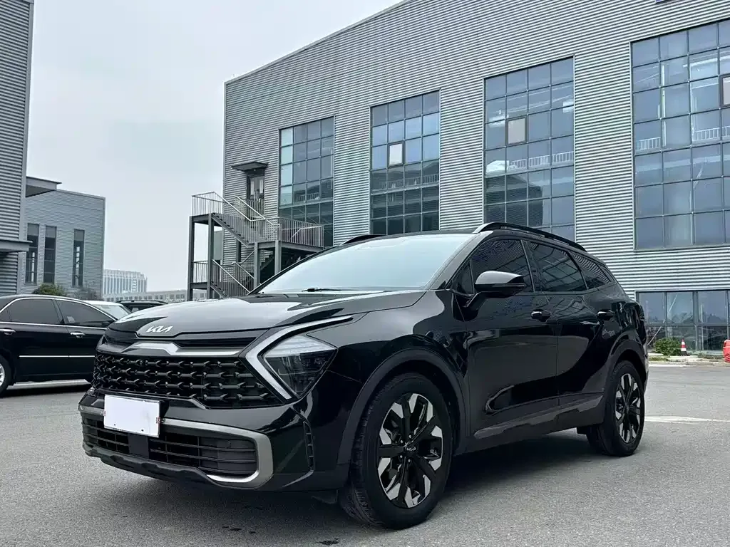 Kia Sportage — фото 1
