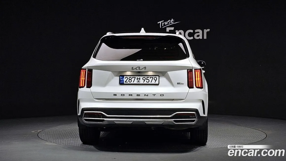 Kia Sorento — фото 3