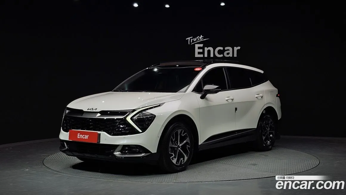 Kia Sportage — фото 1
