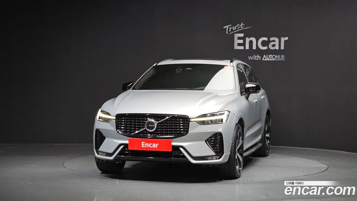 Volvo XC60 — фото 5