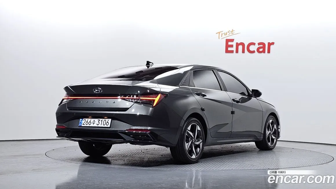 Hyundai AVANTE — фото 2