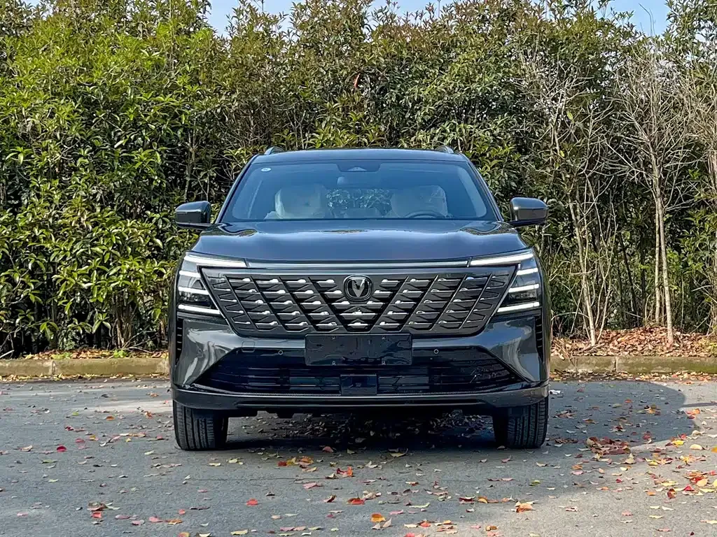 Changan CS75 PLUS — фото 6