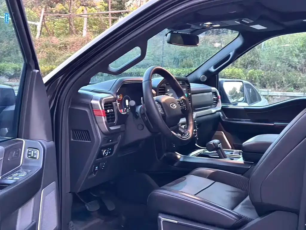 Ford F-150 Raptor — фото 7