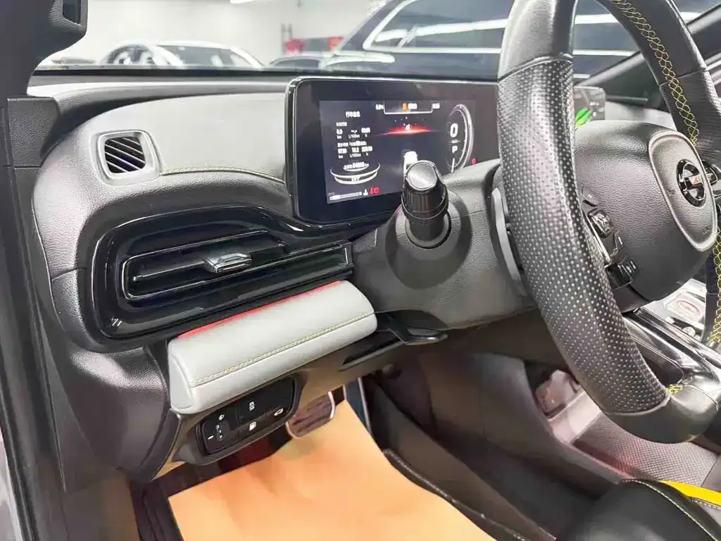 GAC Motor Shadow Leopard — фото 9