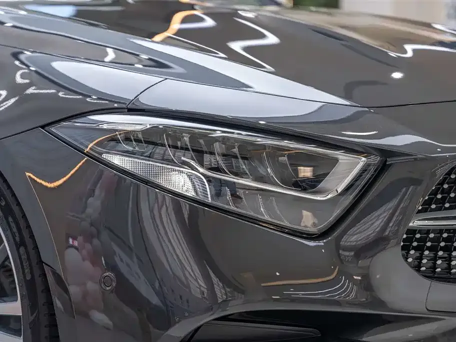 Mercedes-Benz CLS — фото 3