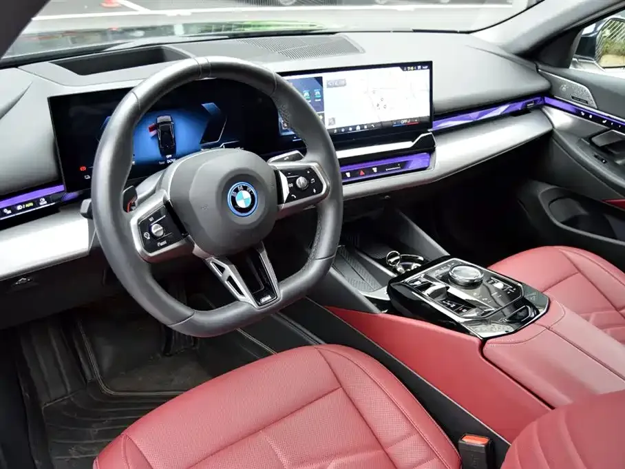 BMW i5 — фото 7