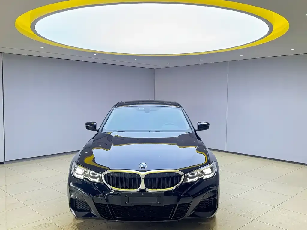 BMW 3 Series — фото 4