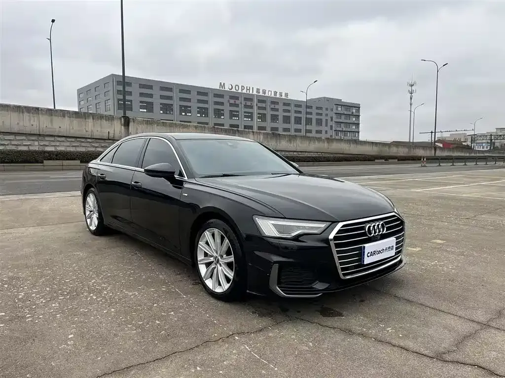 Audi A6L — фото 5