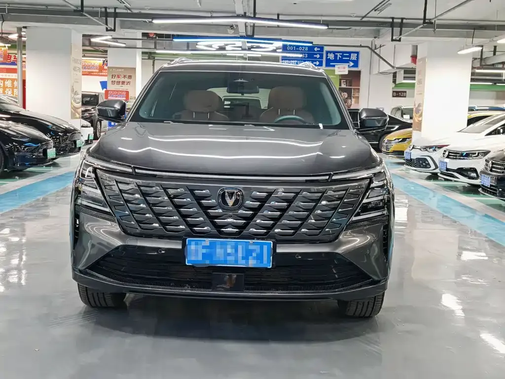 Changan CS75PLUS — фото 10