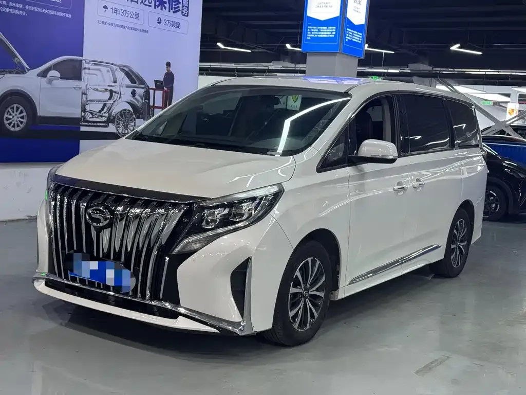 GAC Motor Trumpchi M8 — фото 1