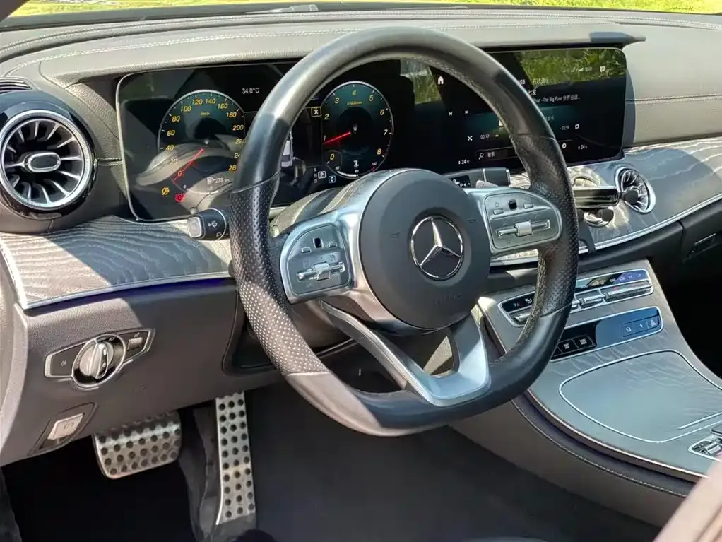 Mercedes-Benz CLS — фото 4
