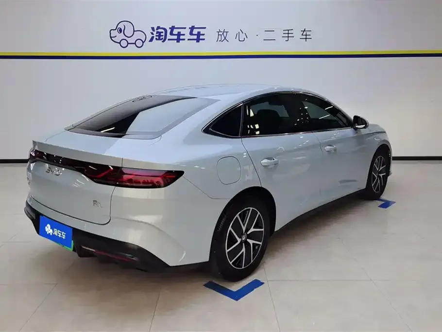 BYD Qin L — фото 6