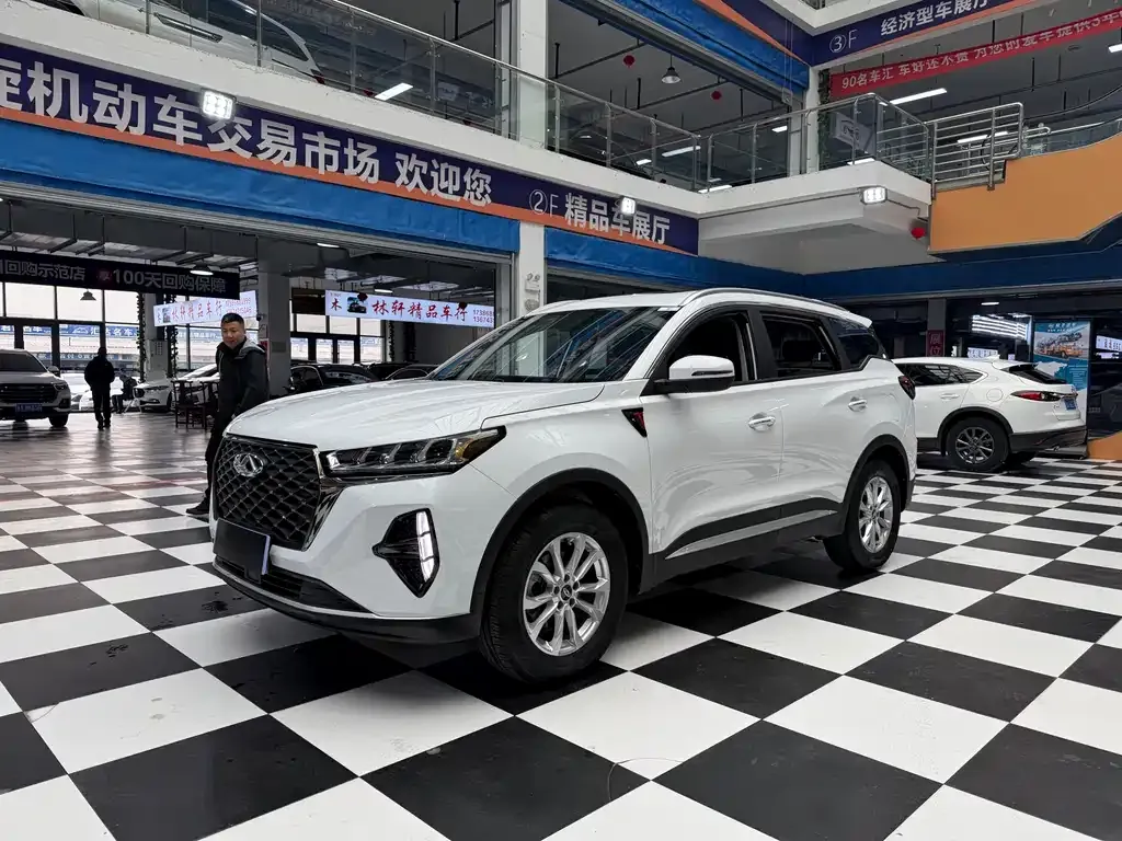 Chery Tiggo 7 PLUS — фото 1